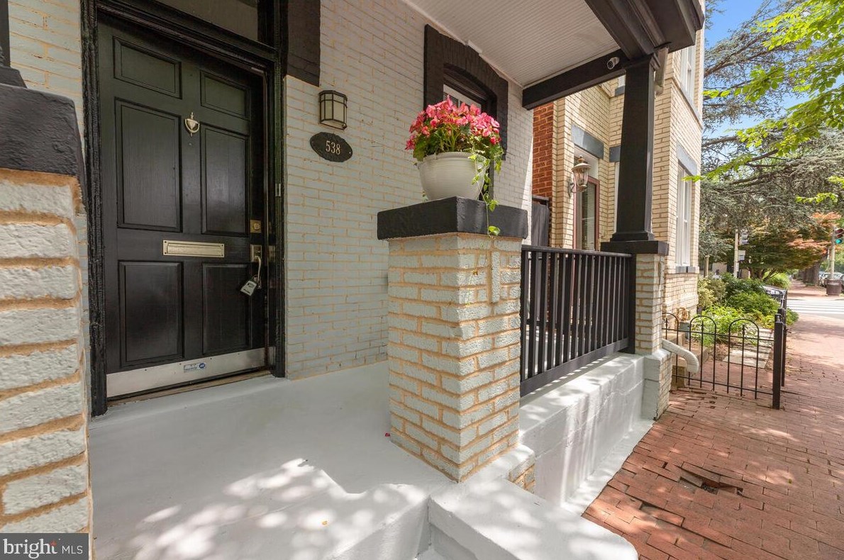 538 11th St Se, Washington, DC 20002