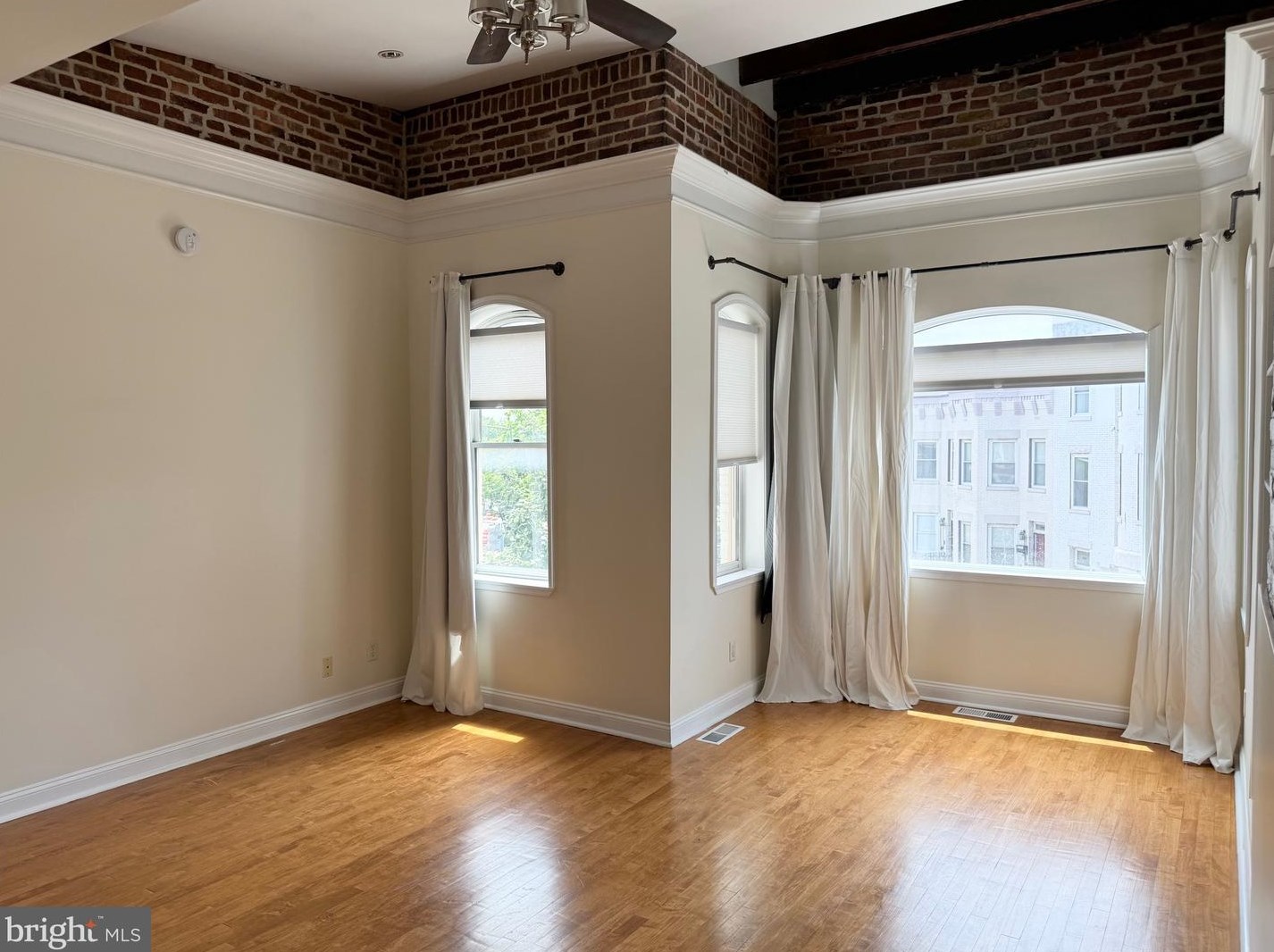 473 Florida Ave, Washington DC  20002-3437 exterior