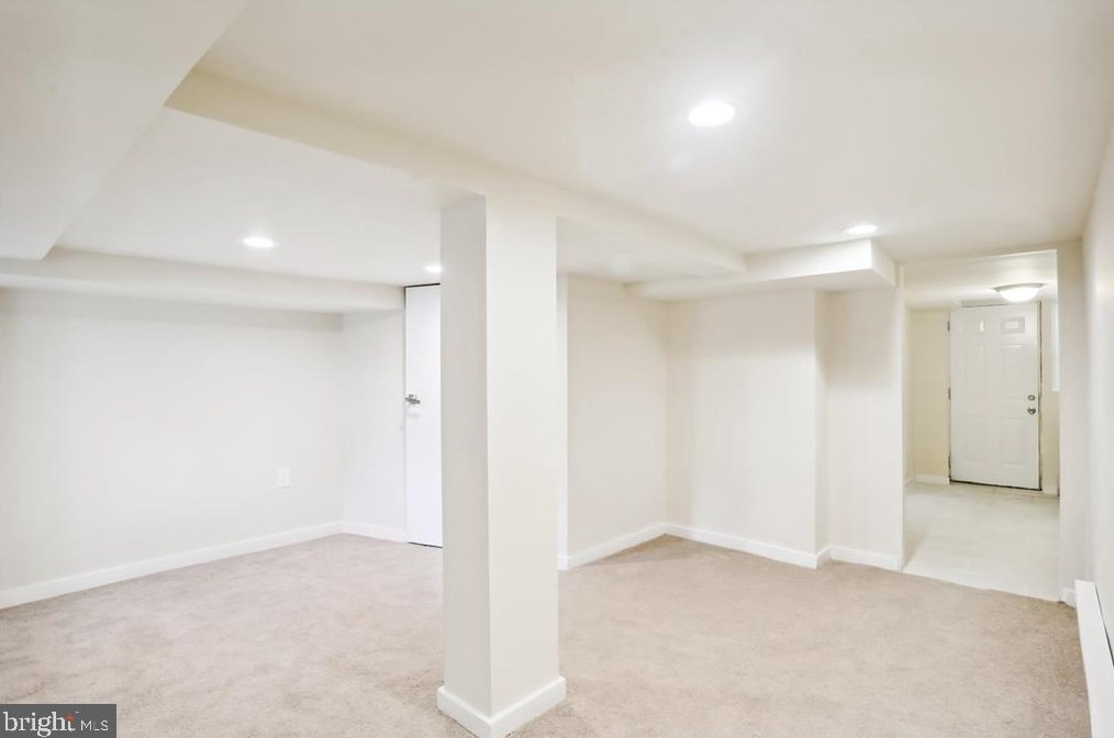 2248 Shannon Pl, Washington DC  20020-5740 exterior