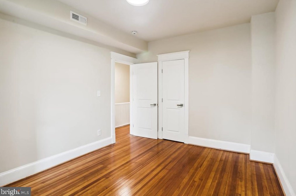 2248 Shannon Pl, Washington DC  20020-5740 exterior