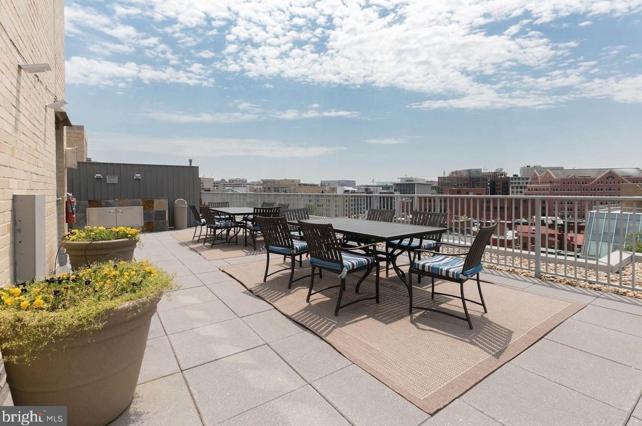1711 Massachusetts Ave Nw #710, Washington, DC