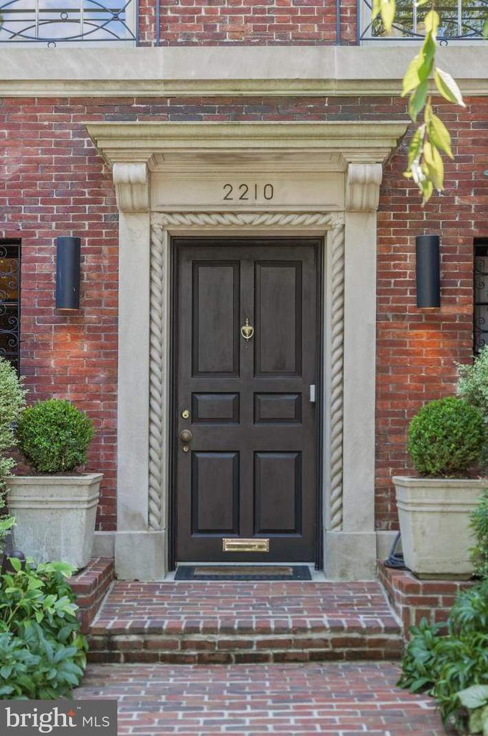 2210 Wyoming Ave Nw, Washington, DC 20008