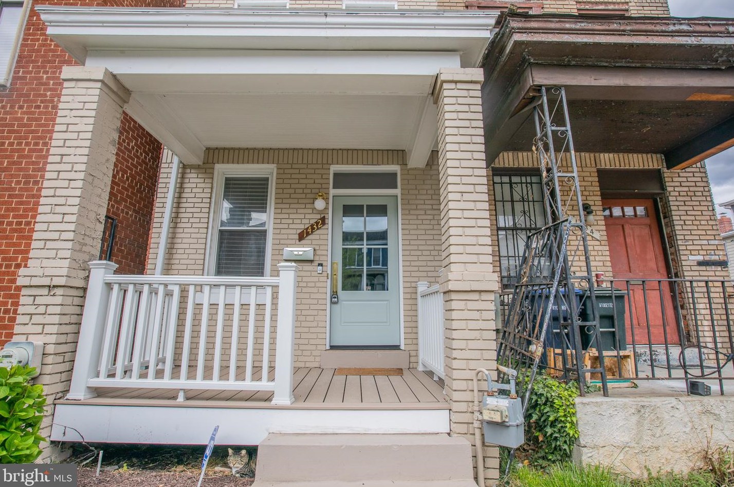 1432 Duncan St, Washington DC  20002-5408 exterior