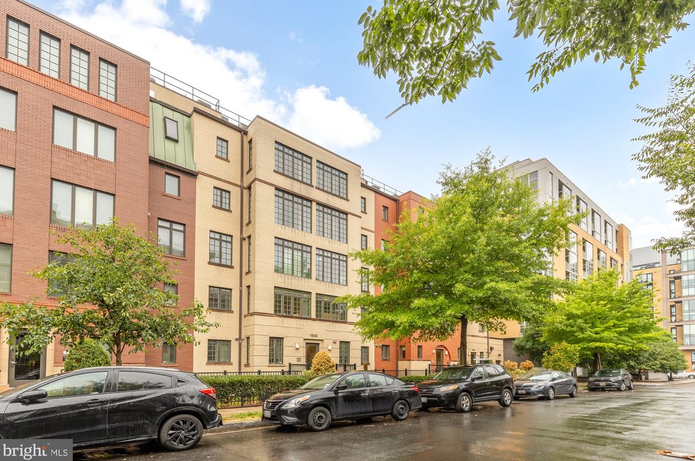 1332 Belmont St Nw #101, Washington, DC 20009