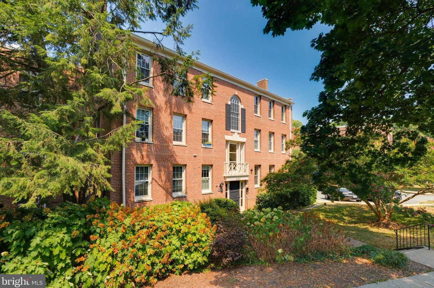 2729 Ordway St Nw #2, Washington, DC 20008
