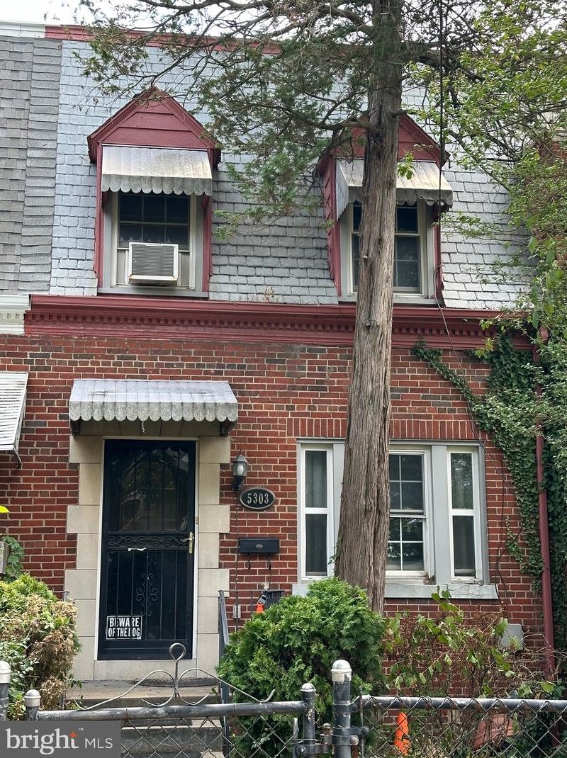 5303 7th St, Washington, DC 20011-7701