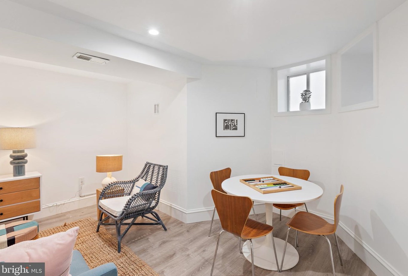 243 12th St, Washington DC  20003-1401 exterior