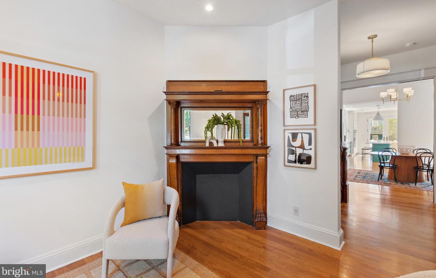 243 12th St, Washington DC  20003-1401 exterior