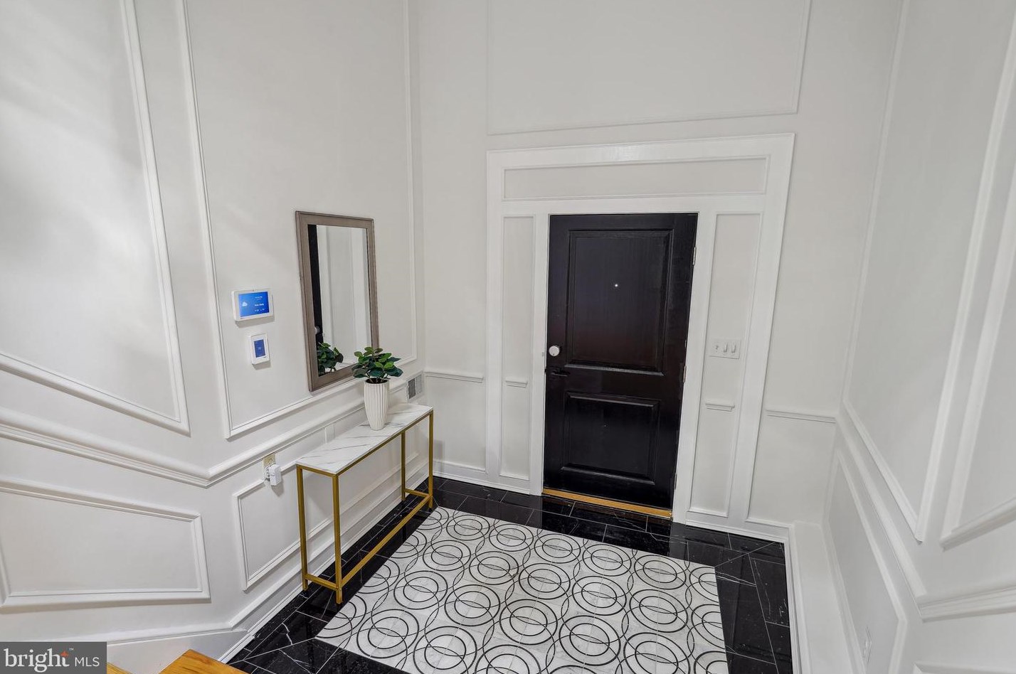 2132 Cathedral Ave Nw, Washington, DC 20008