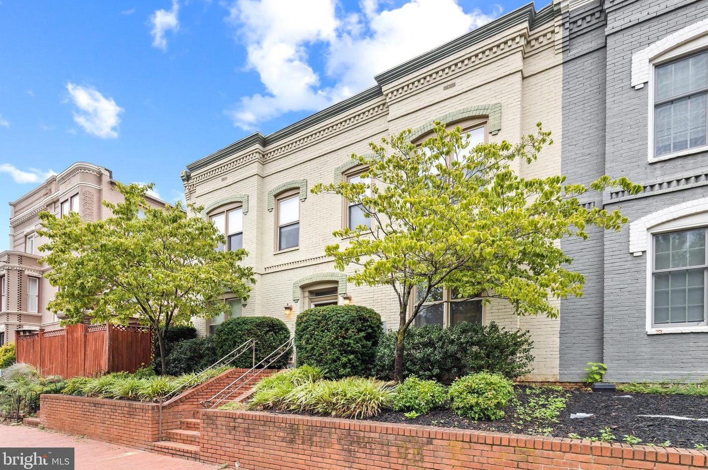 1116 C St Ne #201, Washington, DC 20002