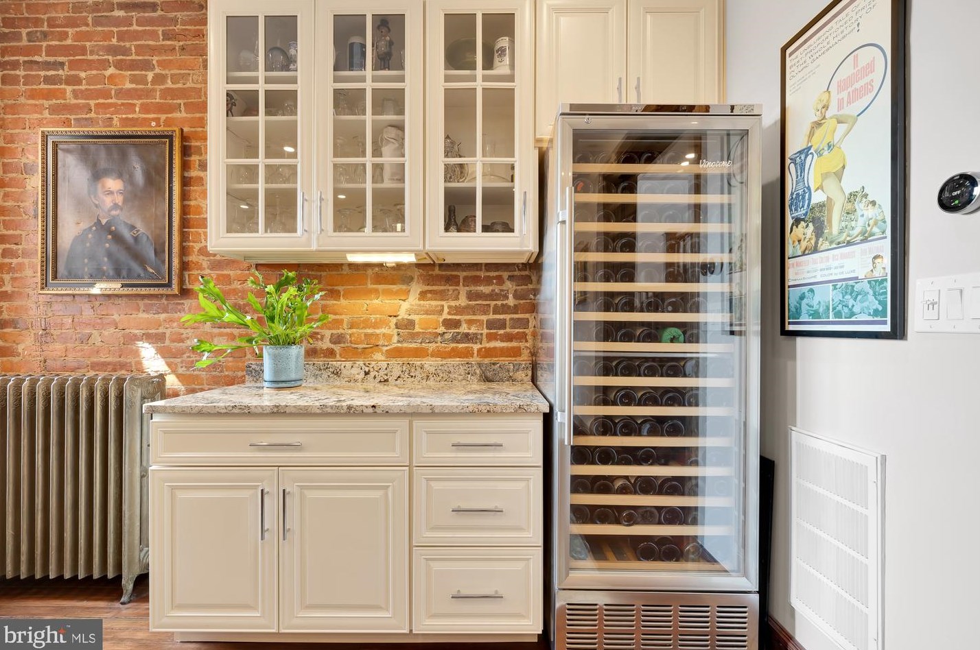 2014 Capitol St, Washington DC 20002-1328 exterior