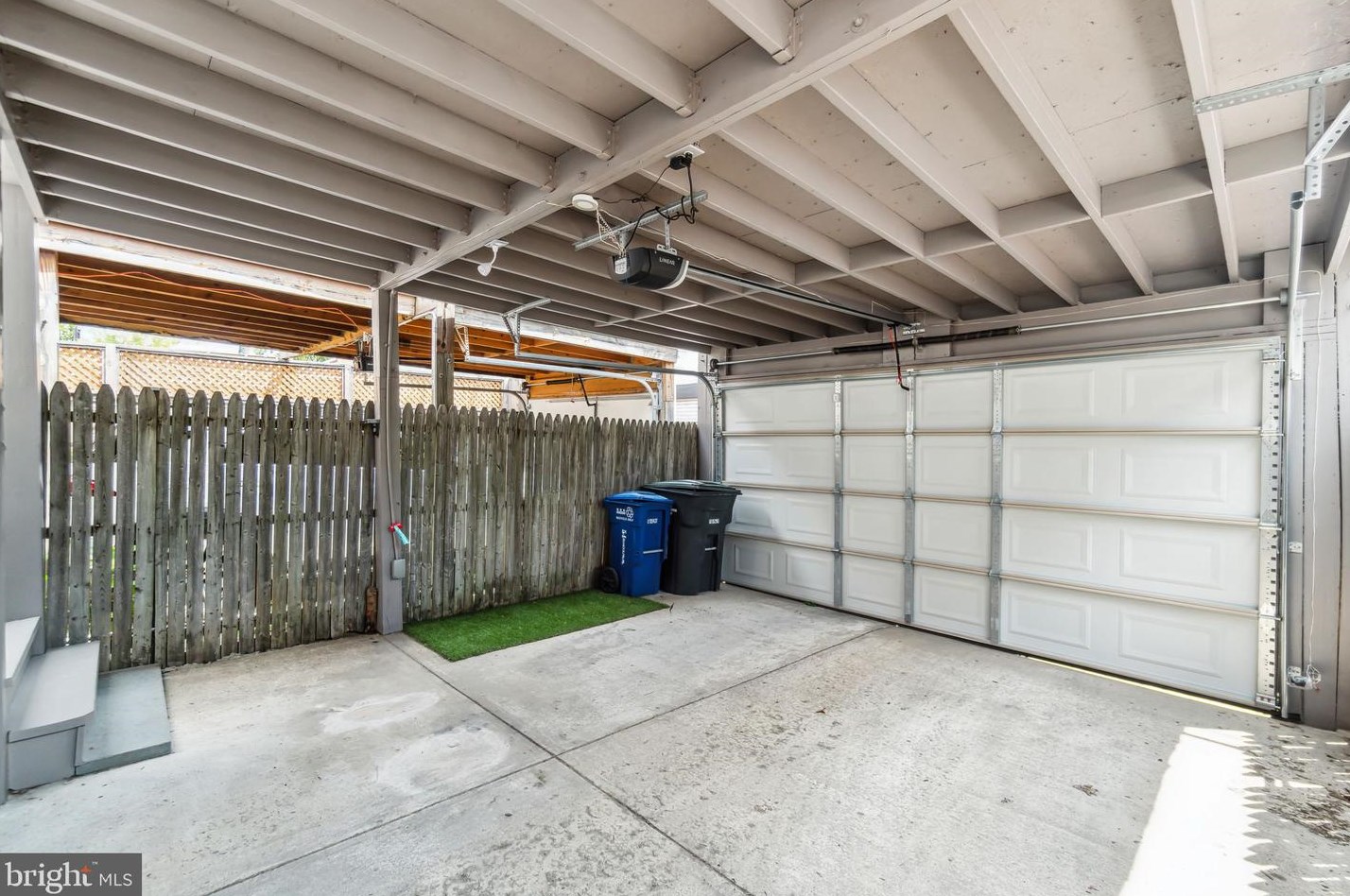 54 Randolph Pl, Washington DC  20001-1124 exterior