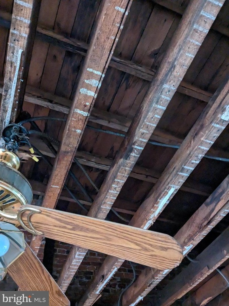 56 Quincy Pl, Washington DC 20001-1107 exterior