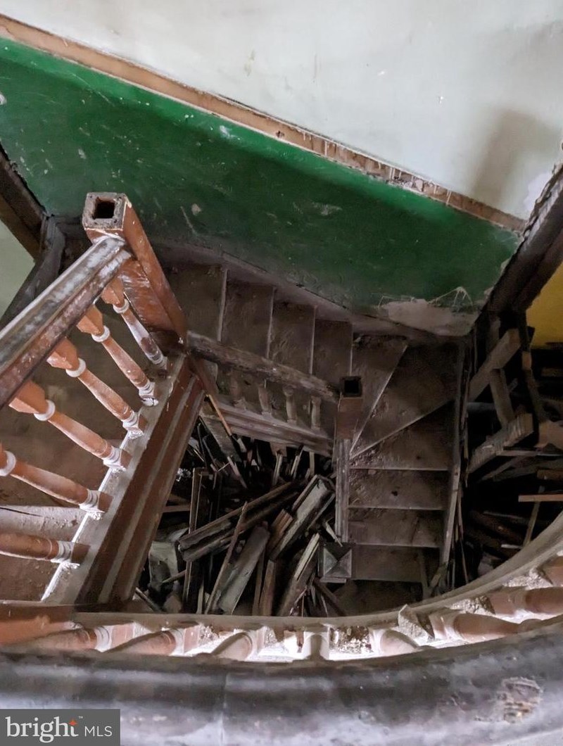 56 Quincy Pl, Washington DC 20001-1107 exterior