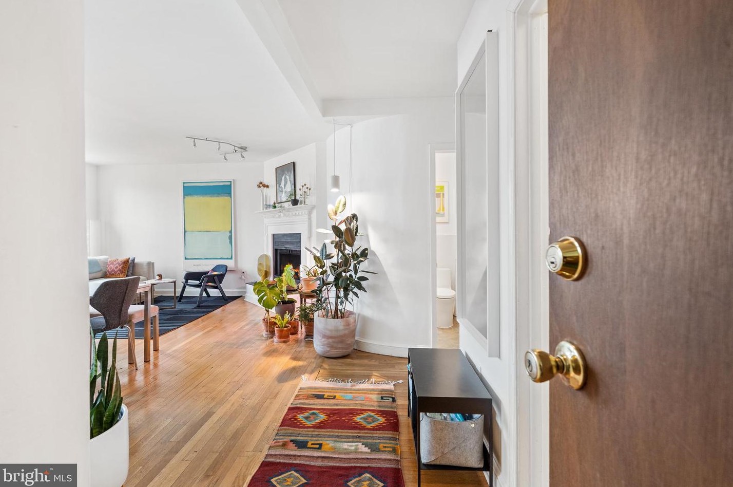 1810 California St Nw #302, Washington, DC 20009