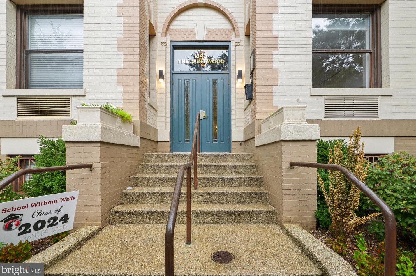 1843 Mintwood Pl, Washington DC  20009-1934 exterior