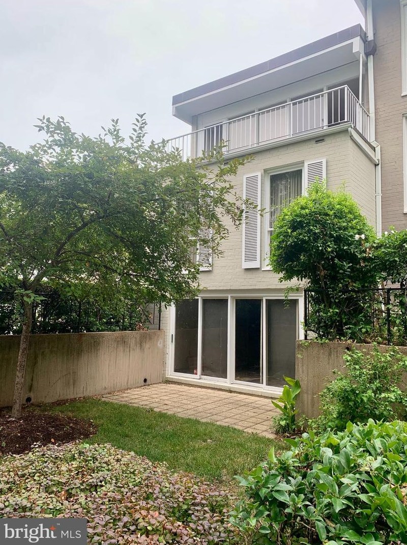 261 G St Sw #108, Washington, DC 20024