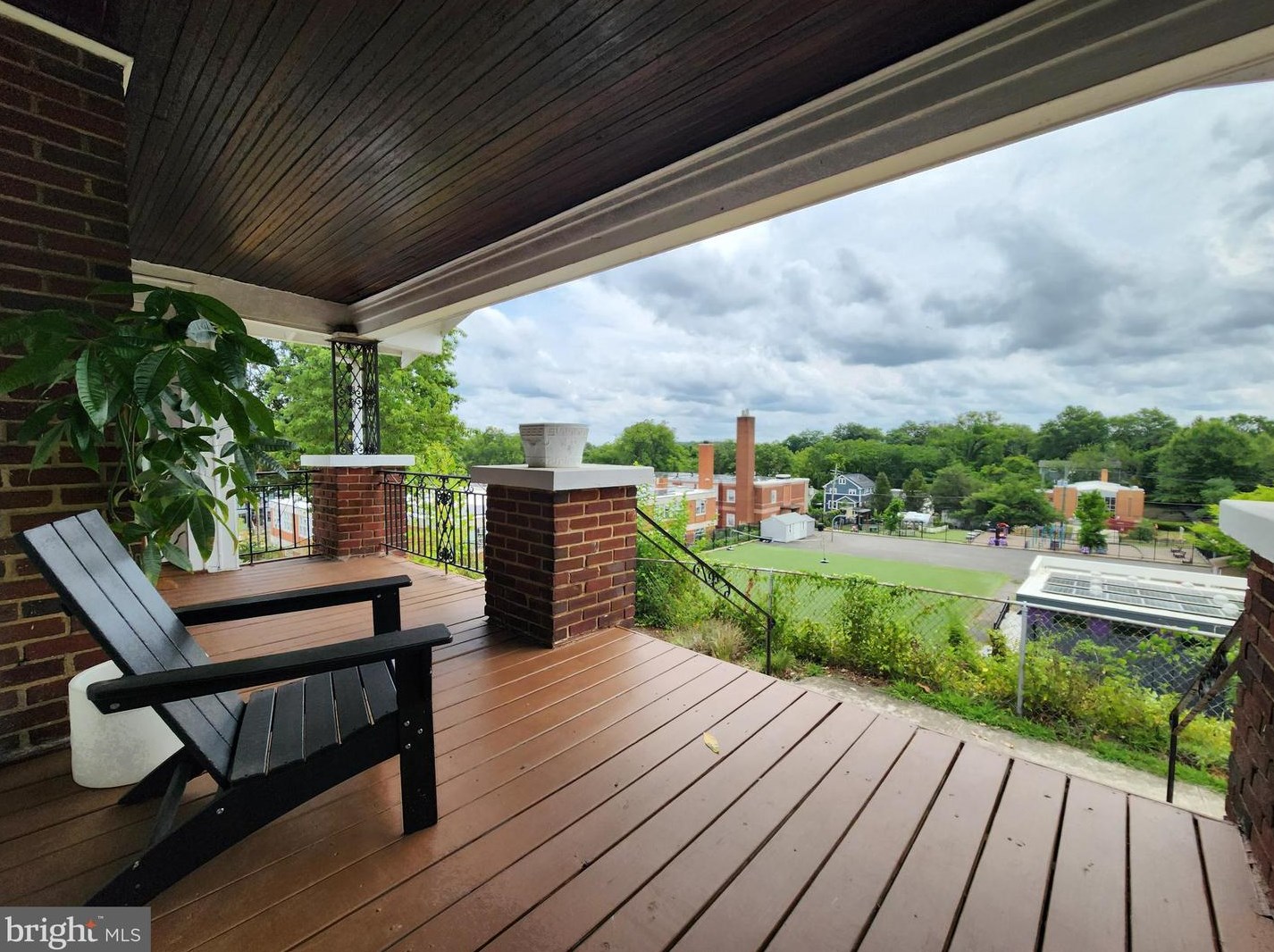 1320 Irving St Ne, Washington, DC 20017