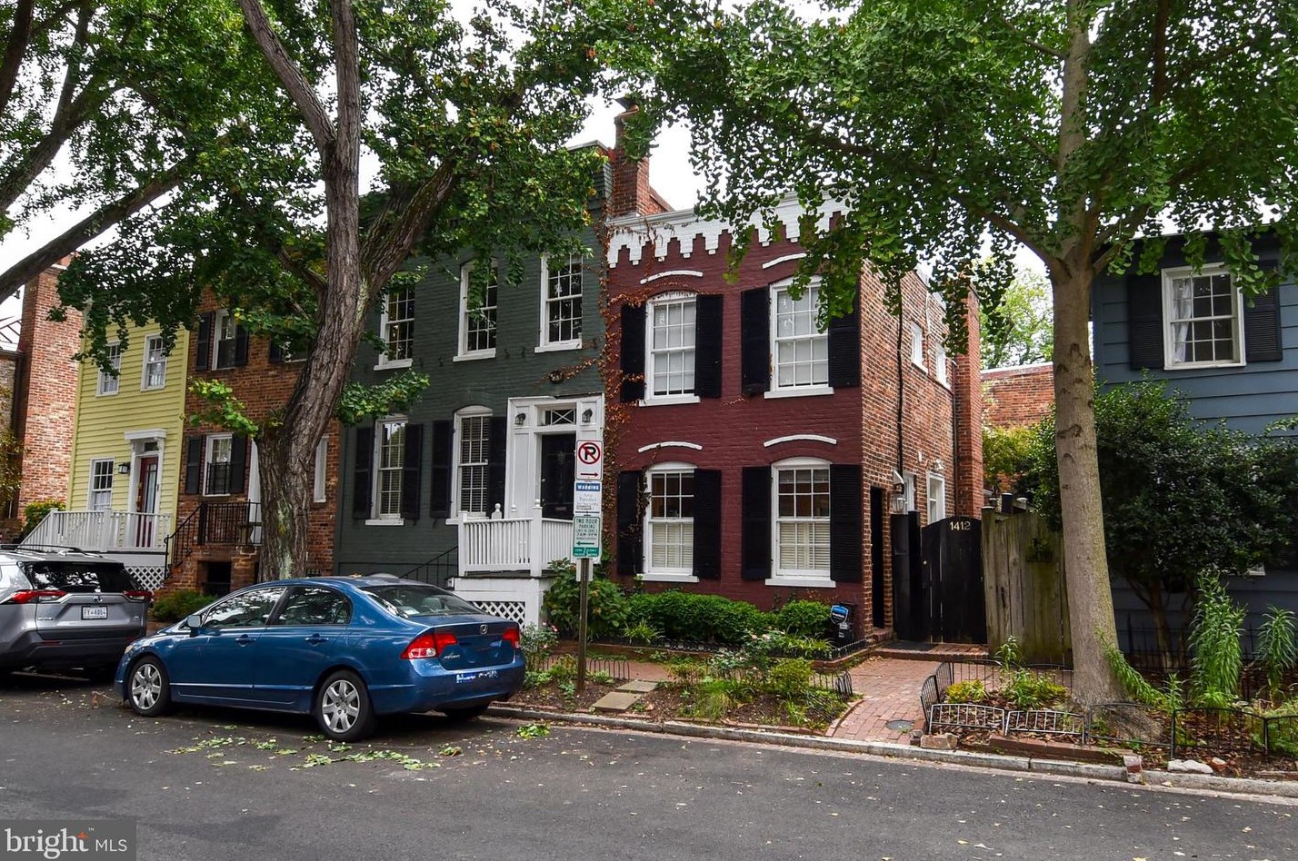 1412 27th St, Washington, DC 20007-3143