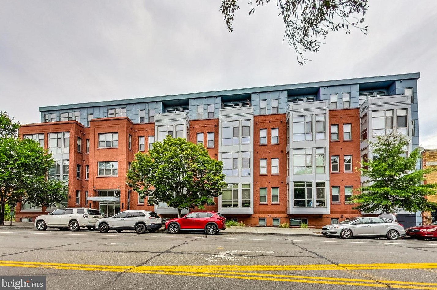 900 11th St Se #403, Washington, DC 20003