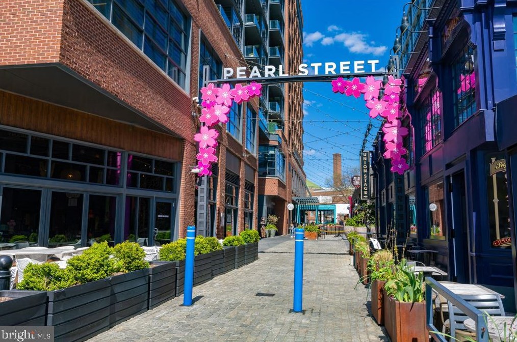 1425 4th St, Washington DC  20024-2251 exterior