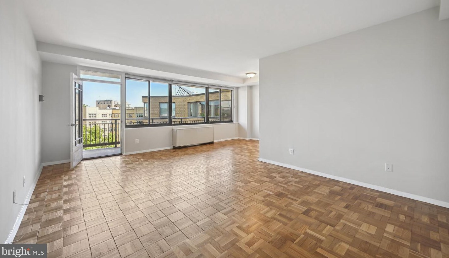 4740 Connecticut Ave Nw #1017, Washington, DC 20008