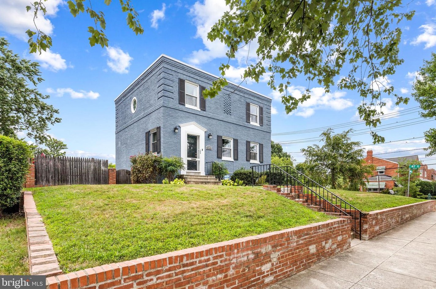 4640 Blaine St Ne, Washington, DC 20019