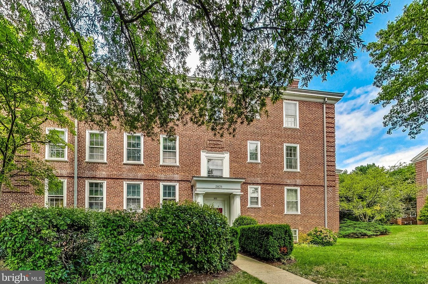 3831 Newark St Nw, Washington, DC 20016