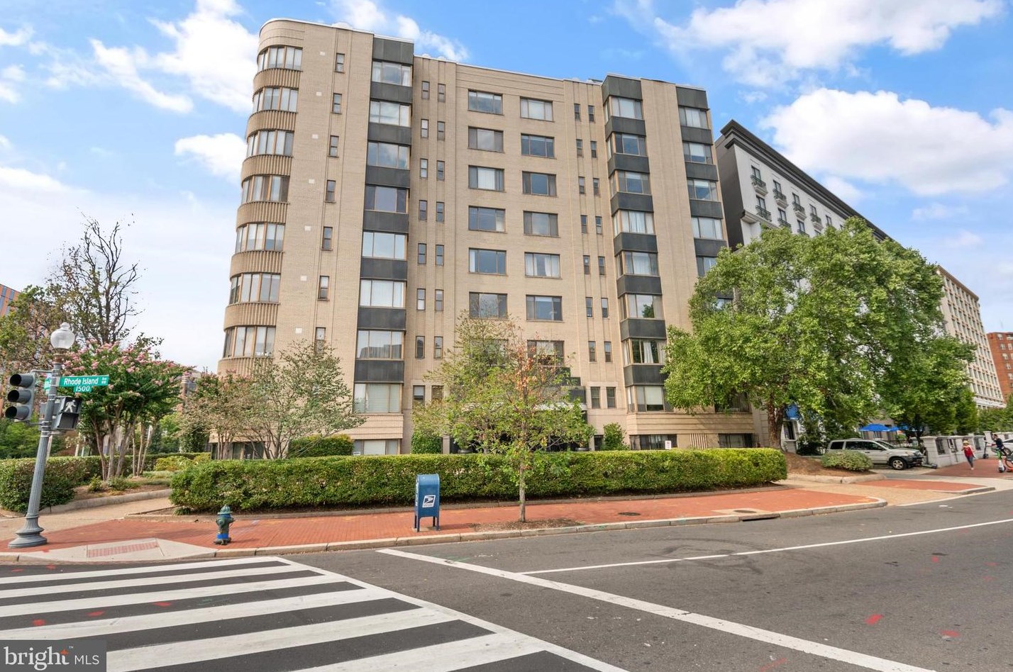 1 Scott Cir Nw #409, Washington, DC 20036