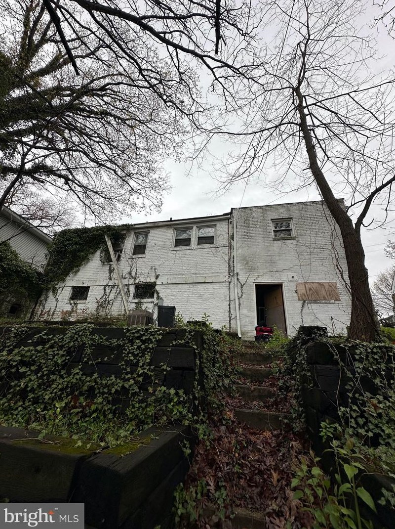 4424 Alabama Ave, Washington DC 20019-5701 exterior