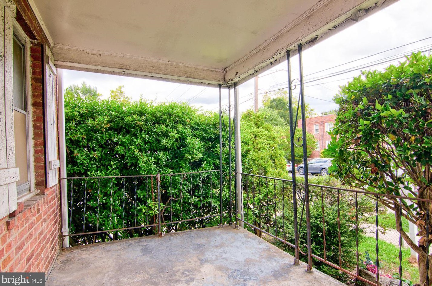 5018 8th St, Washington, DC 20017-2842