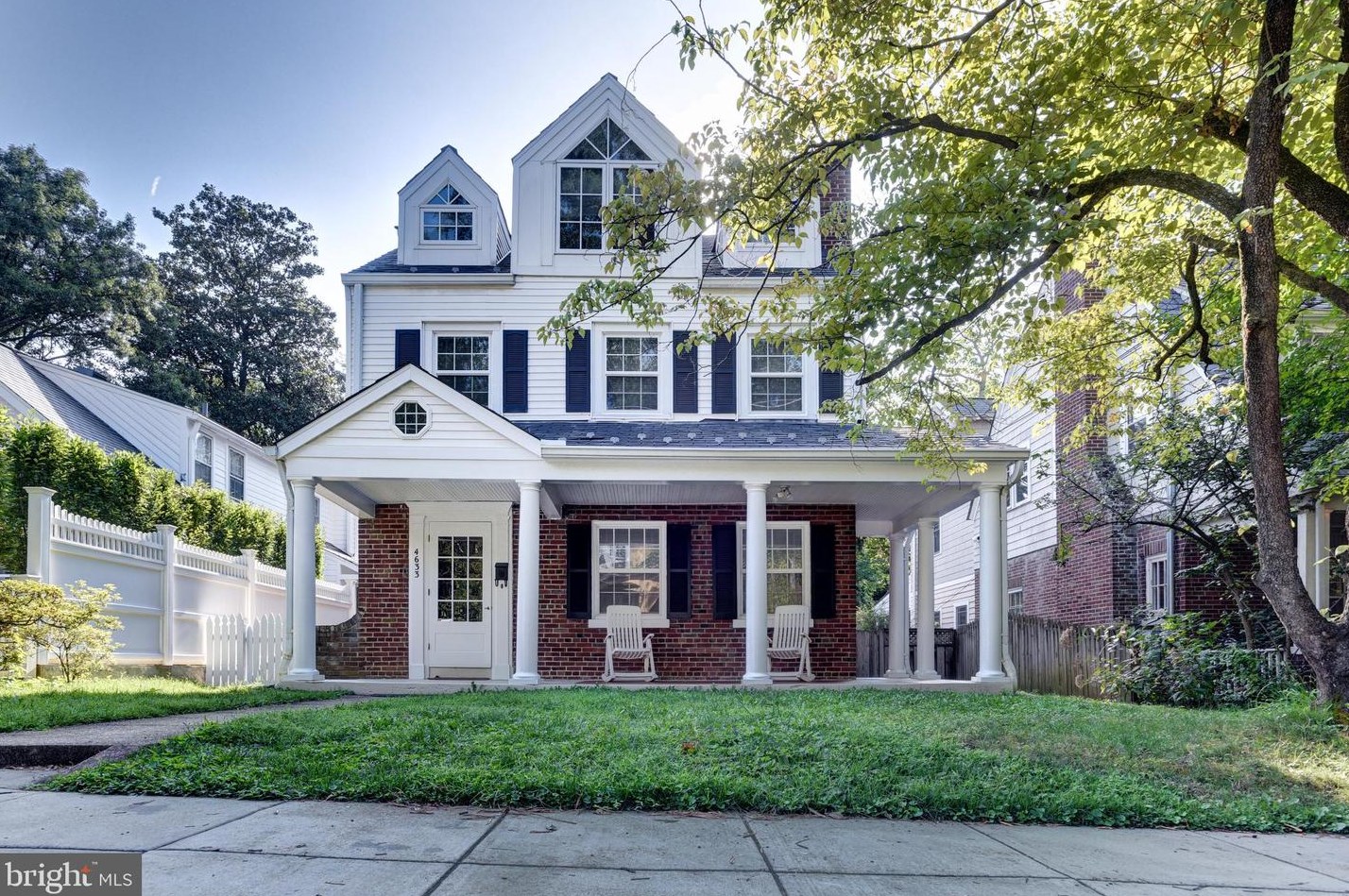 4633 Asbury Pl Nw, Washington, DC 20016