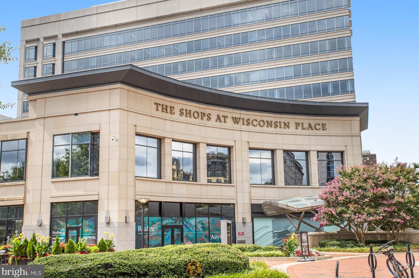 4343 Harrison St, Washington DC  20015-2117 exterior