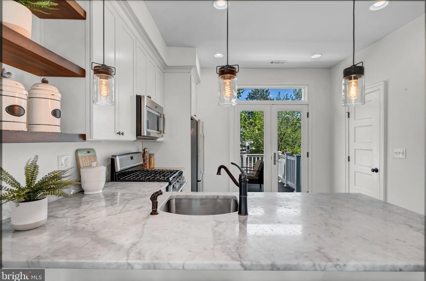 519 Tuckerman St, Washington DC  20011-1248 exterior