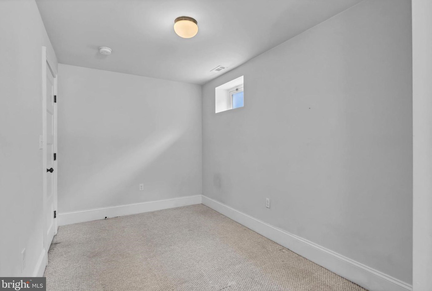 519 Tuckerman St, Washington DC  20011-1248 exterior