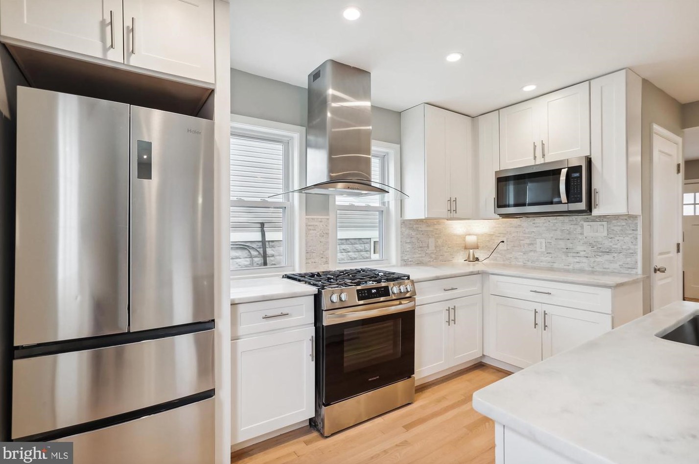 2602 30th St, Washington DC  20018-1537 exterior