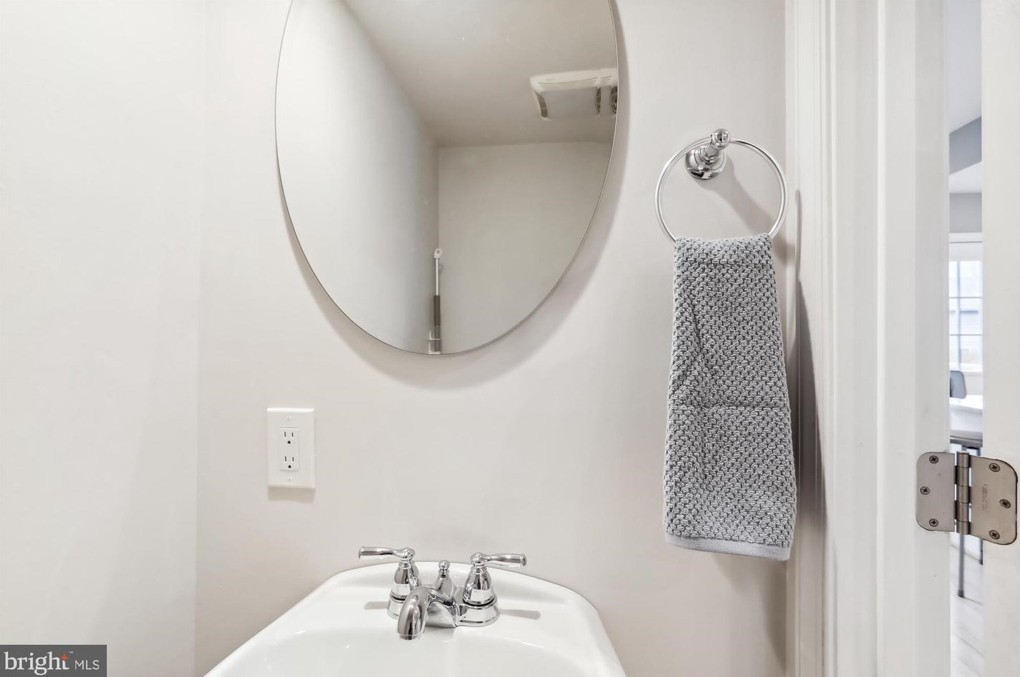 2602 30th St, Washington DC  20018-1537 exterior