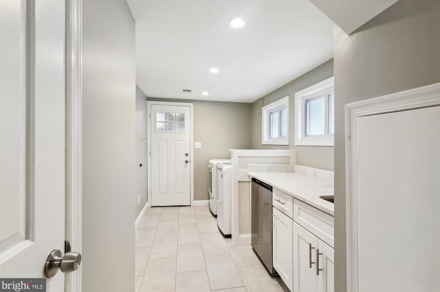 2602 30th St, Washington DC  20018-1537 exterior