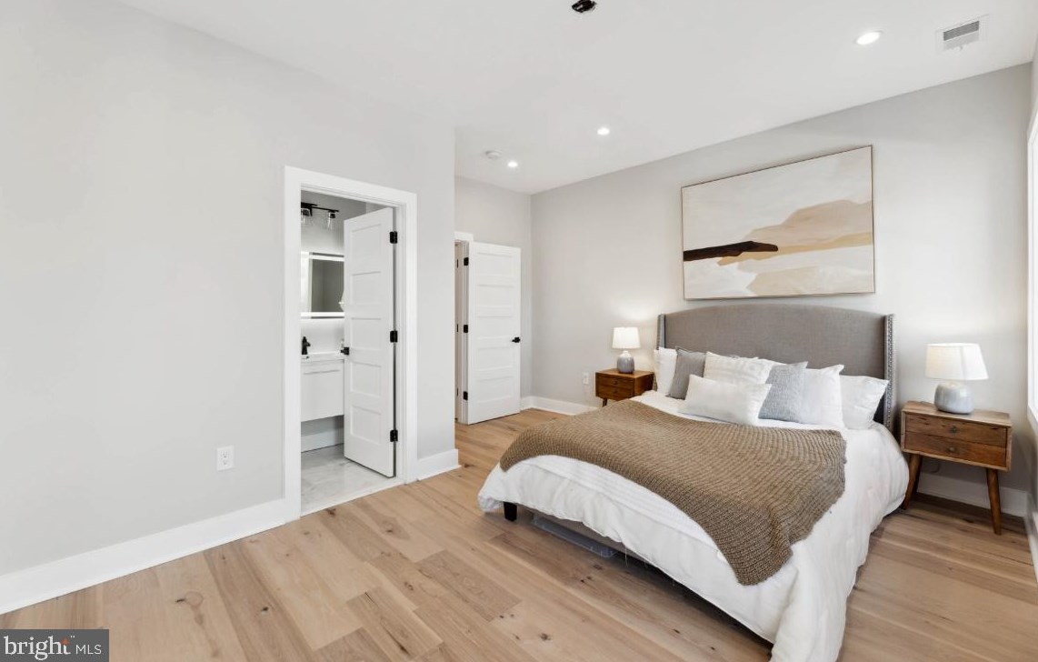 514 T St, Washington DC  20001-1997 exterior