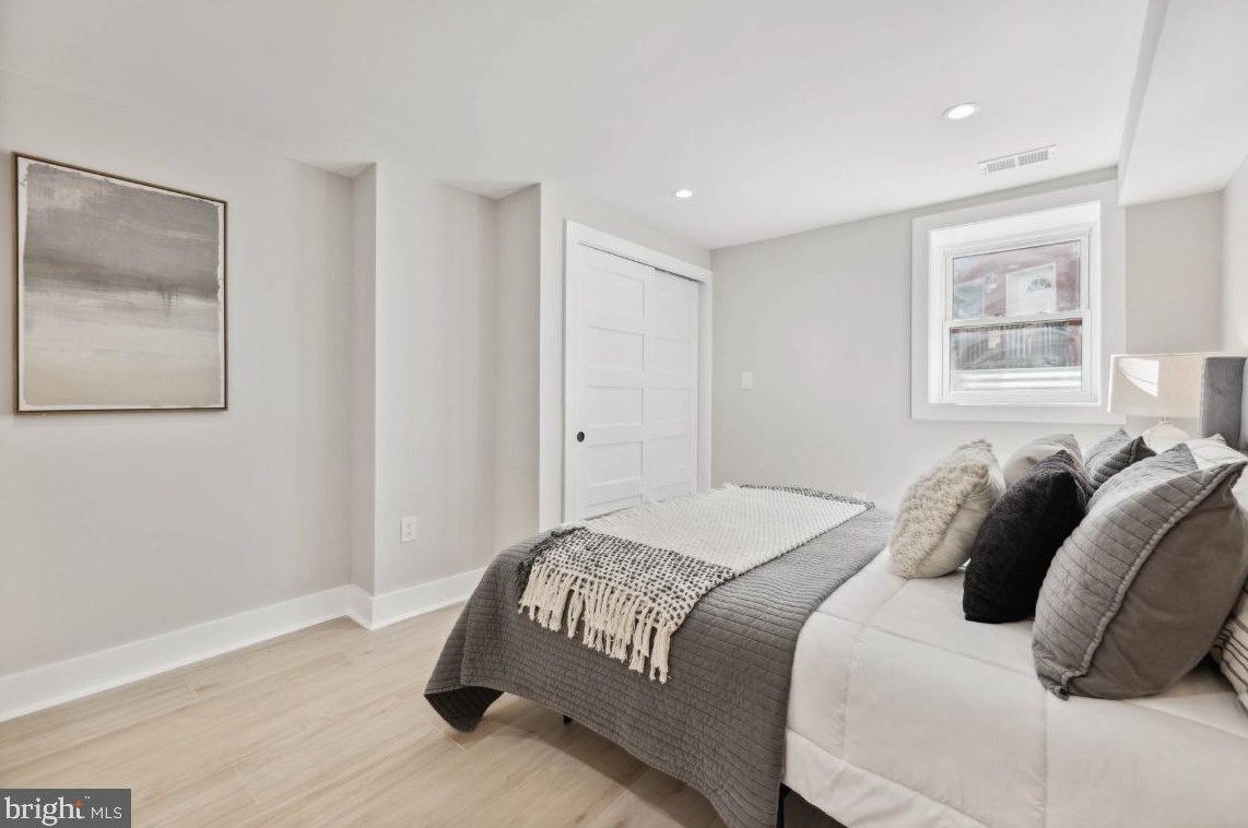 514 T St, Washington DC  20001-1997 exterior