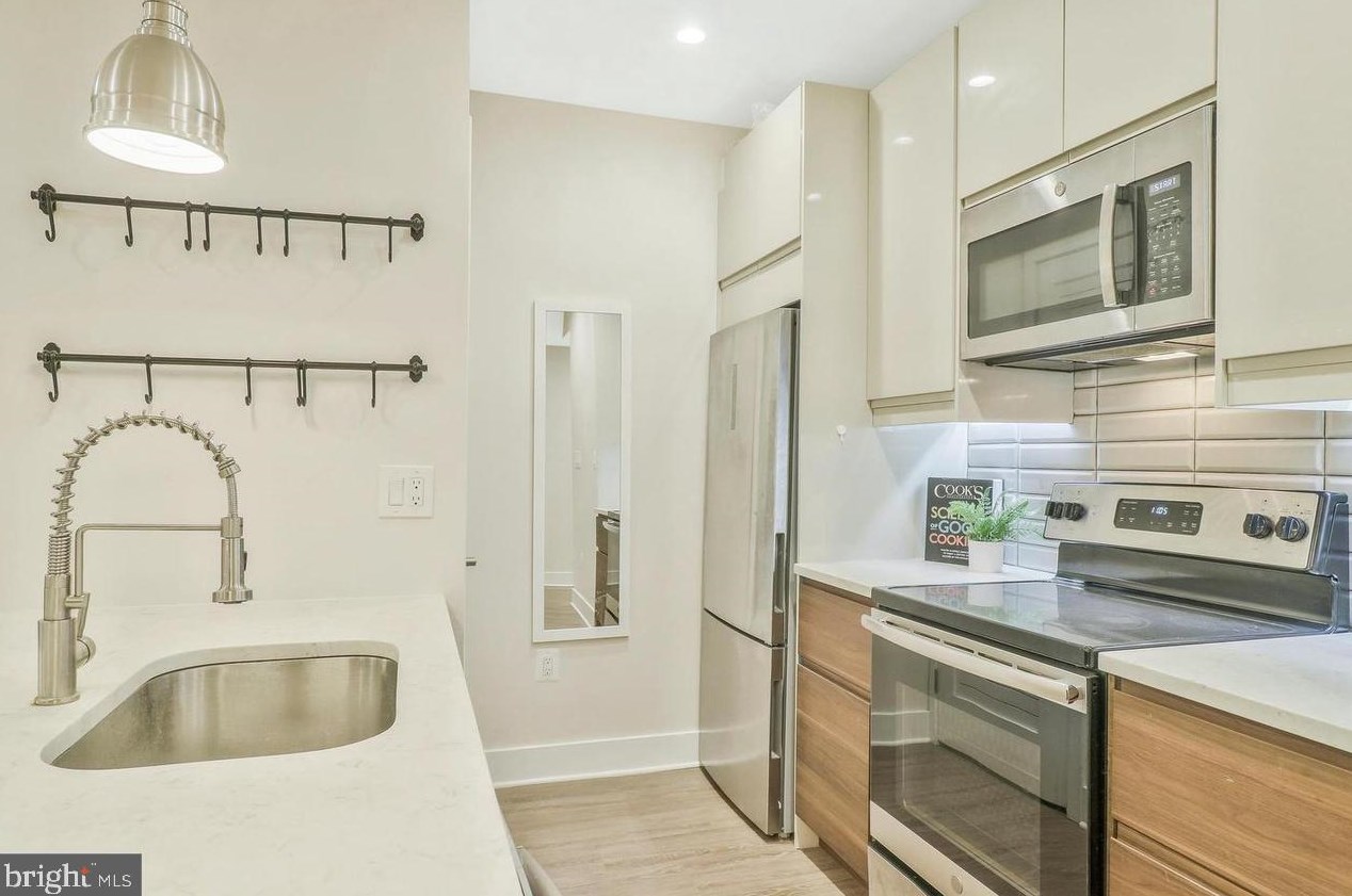 58 T St Nw #1, Washington, DC 20001