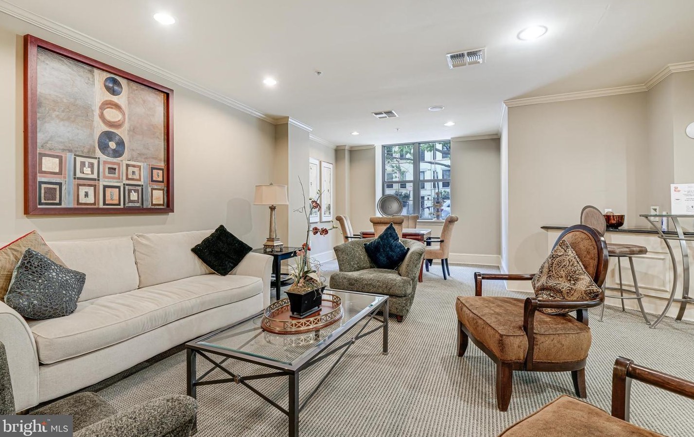 1111 25th St, Washington DC  20037-1447 exterior