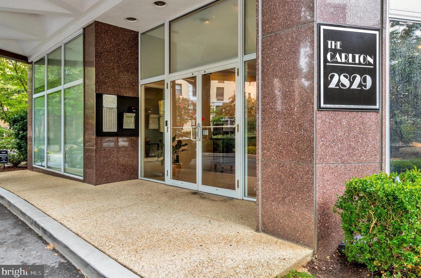 2829 Connecticut Ave, Washington DC 20008-1557 exterior