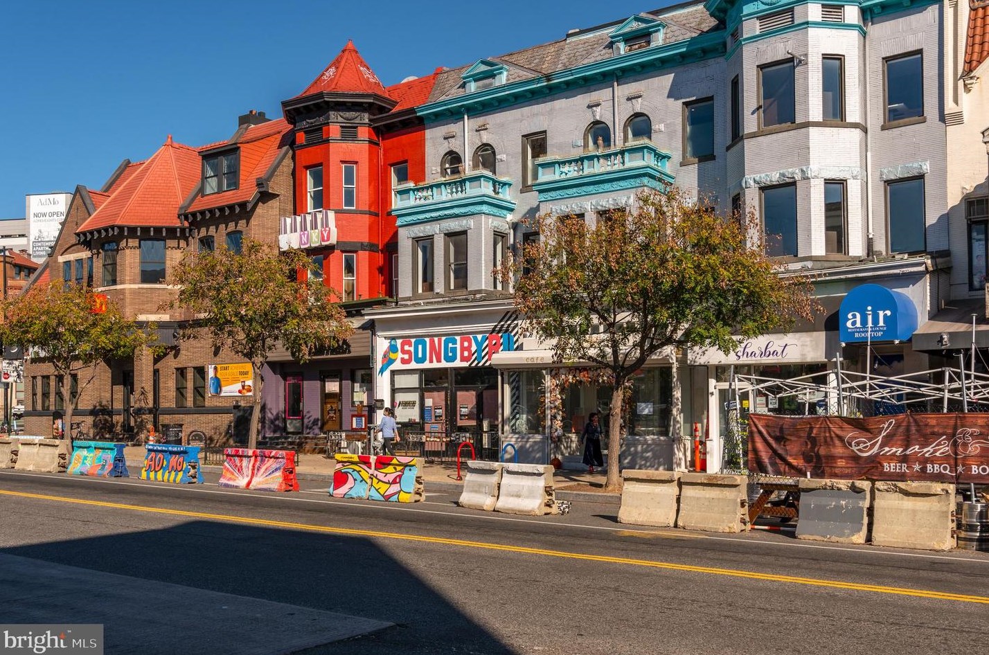 1755 Willard St, Washington DC  20009-1715 exterior