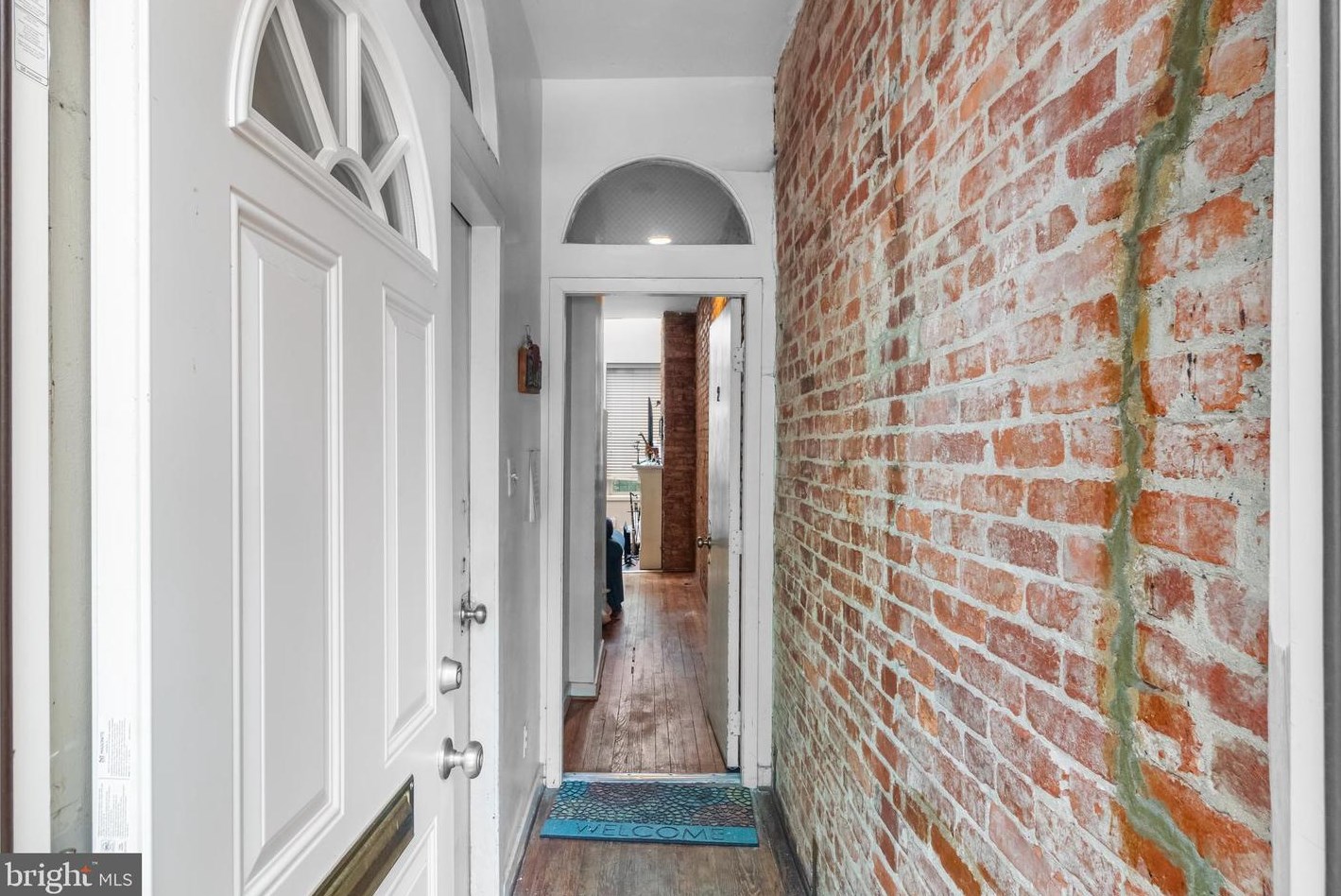 207 F St, Washington, DC 20002-4928