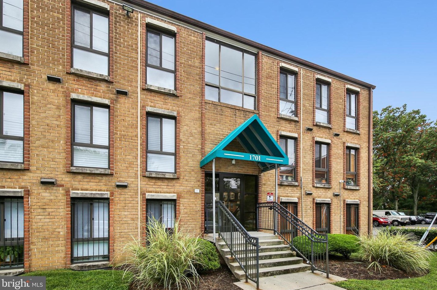 1625 Gainesville St Se #202, Washington, DC 20020