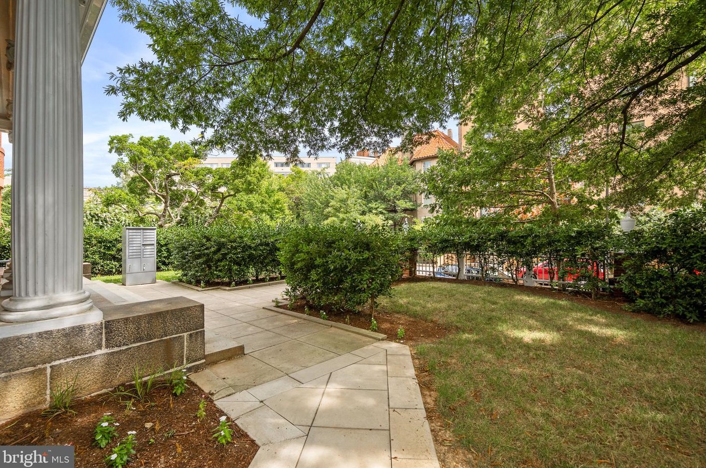 2007 Wyoming Ave Nw #17, Washington, DC 20009