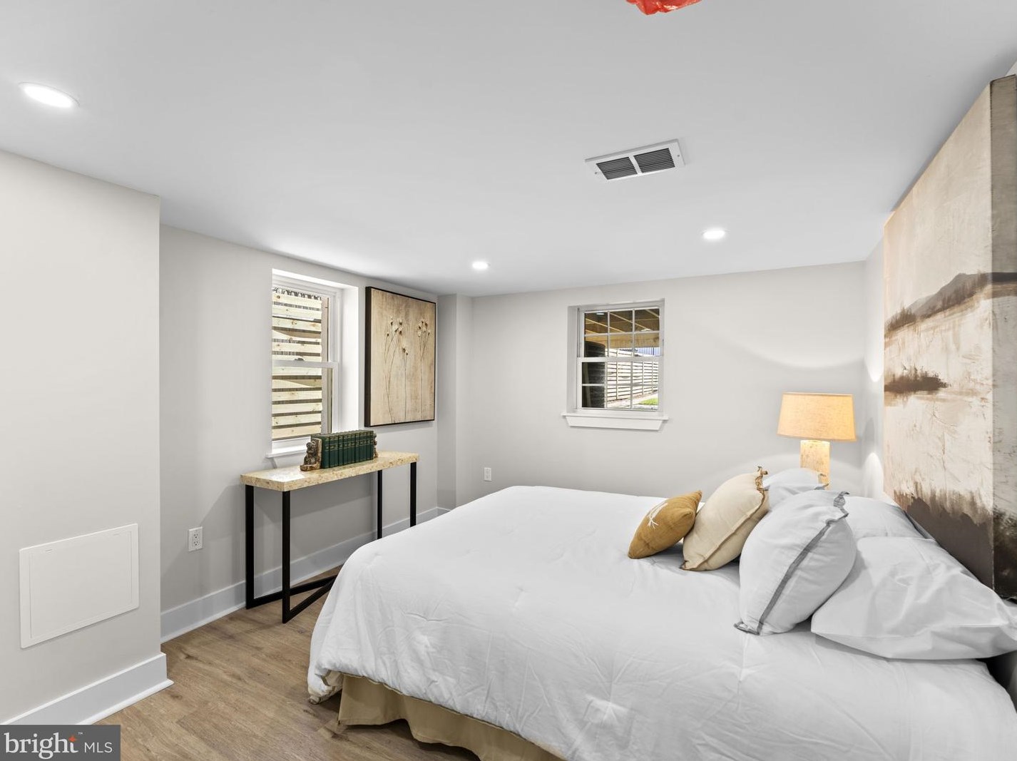 532 Shepherd St, Washington DC  20011-5913 exterior