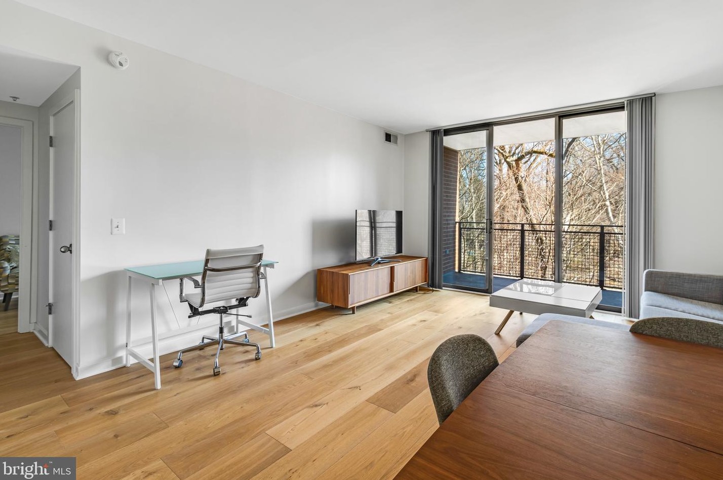 3883 Connecticut Ave Nw #412, Washington, DC 20008