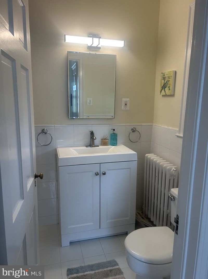 4825 Butterworth Pl, Washington DC  20016-4356 exterior